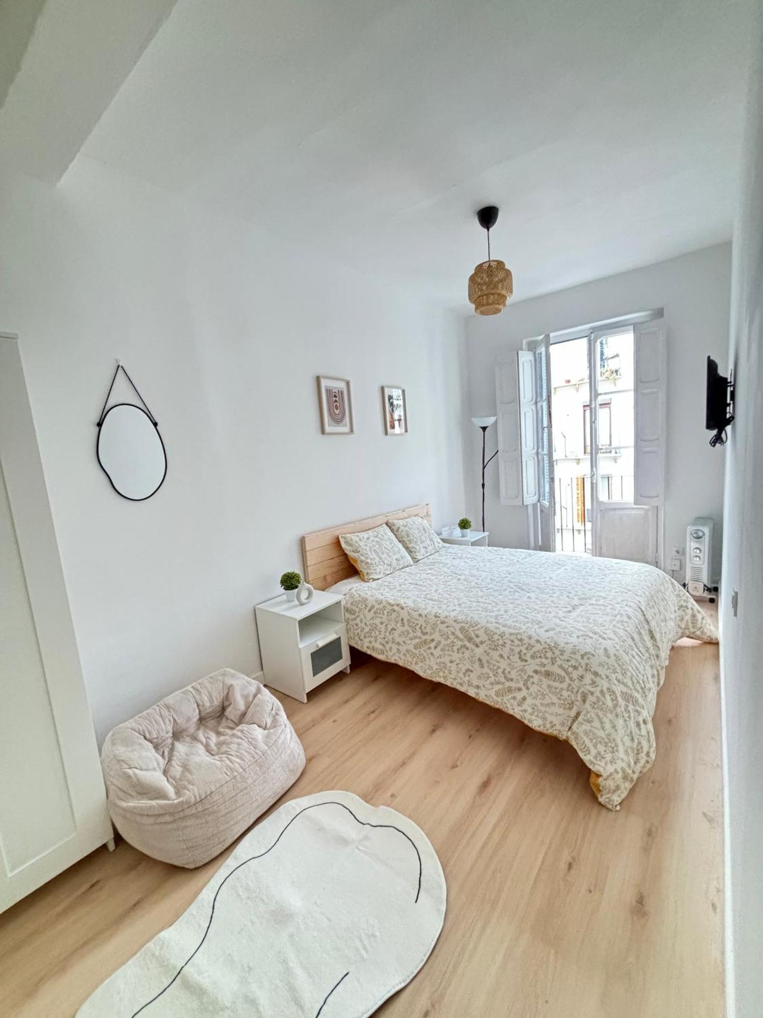 Apartamento Familiar Reformado En El Centro, Donostia-ซานเซบาสเตียน ภายนอก รูปภาพ