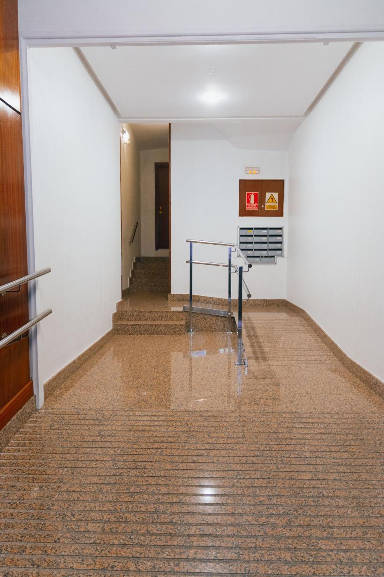 Apartamento Familiar Reformado En El Centro, Donostia-ซานเซบาสเตียน ภายนอก รูปภาพ